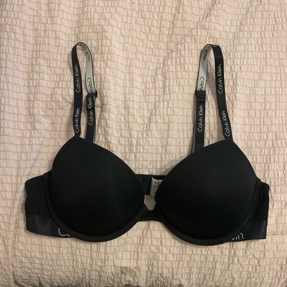 Calvin Klein Multi-Way Push-Up Bra